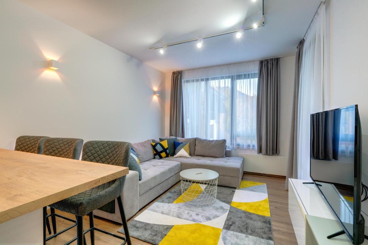 N.Joy Holiday Apartment 534 By Oak Residence Smolyan Exterior photo